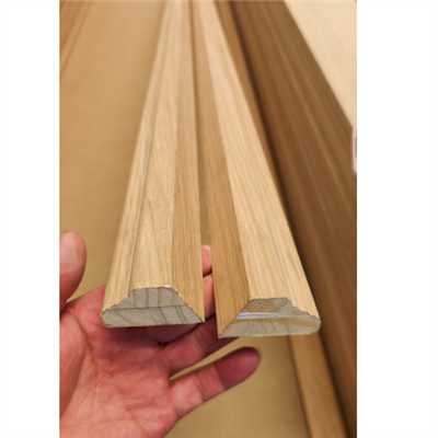 לוח ריהוט אלון